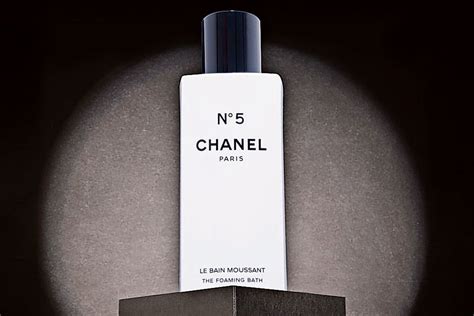 chanel no 5 foaming bath.